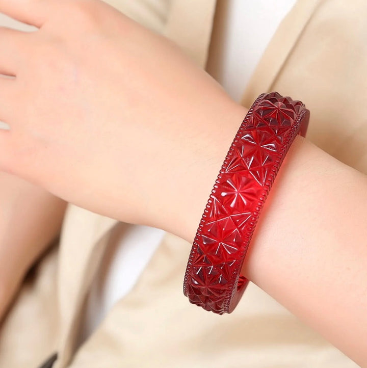 Faceted Bangle Vintage Burgundy