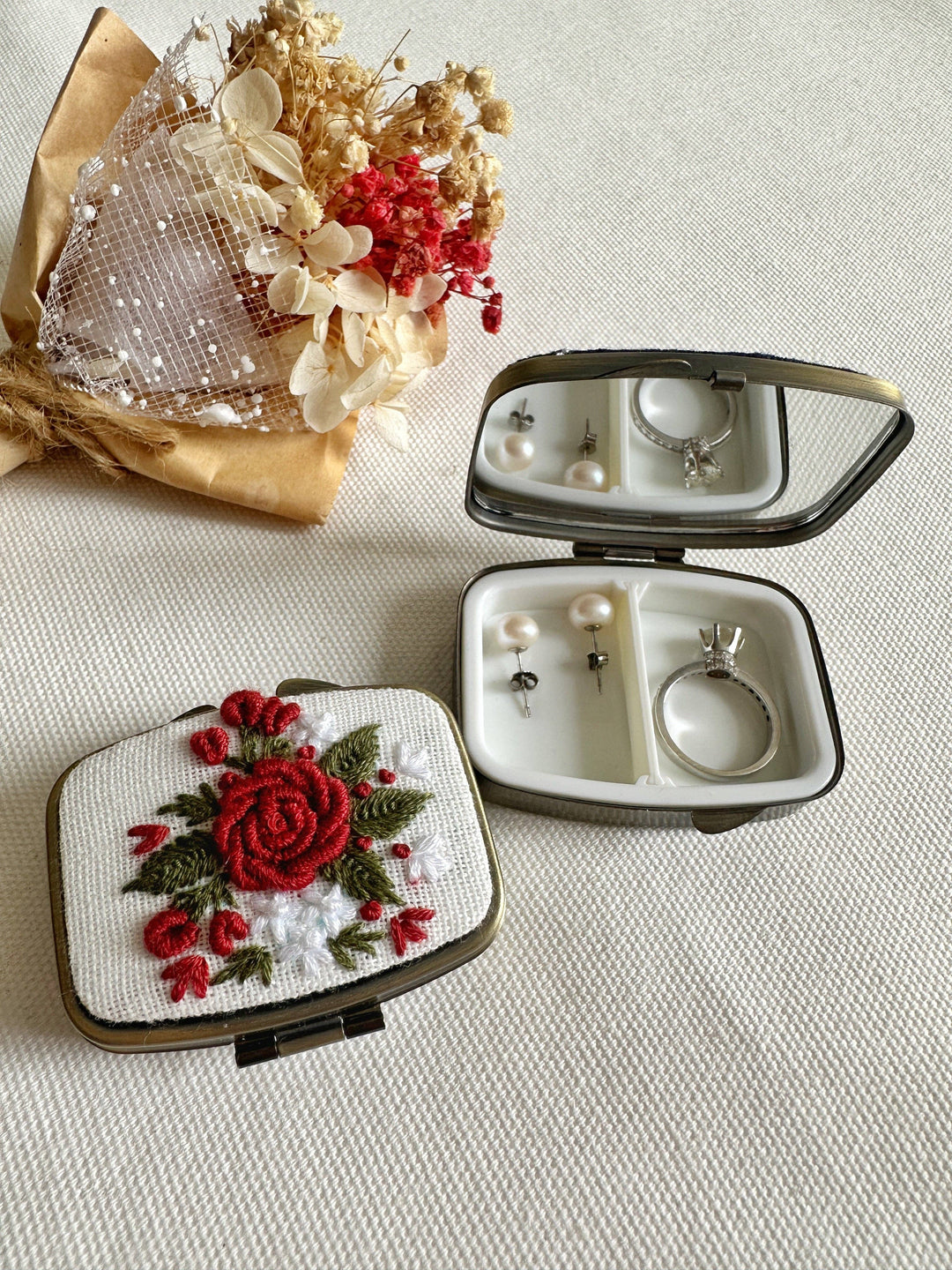 Floral Embroidered Rectangle Mini Jewelry Box