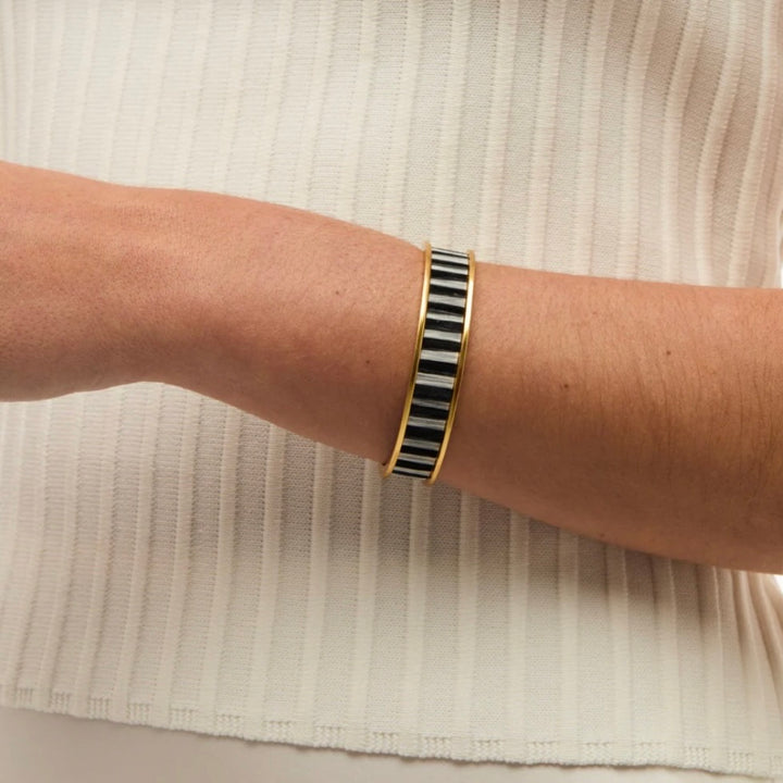 Erica Thin Cuff