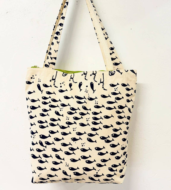 Short Carry All Tote Bag – Fishing