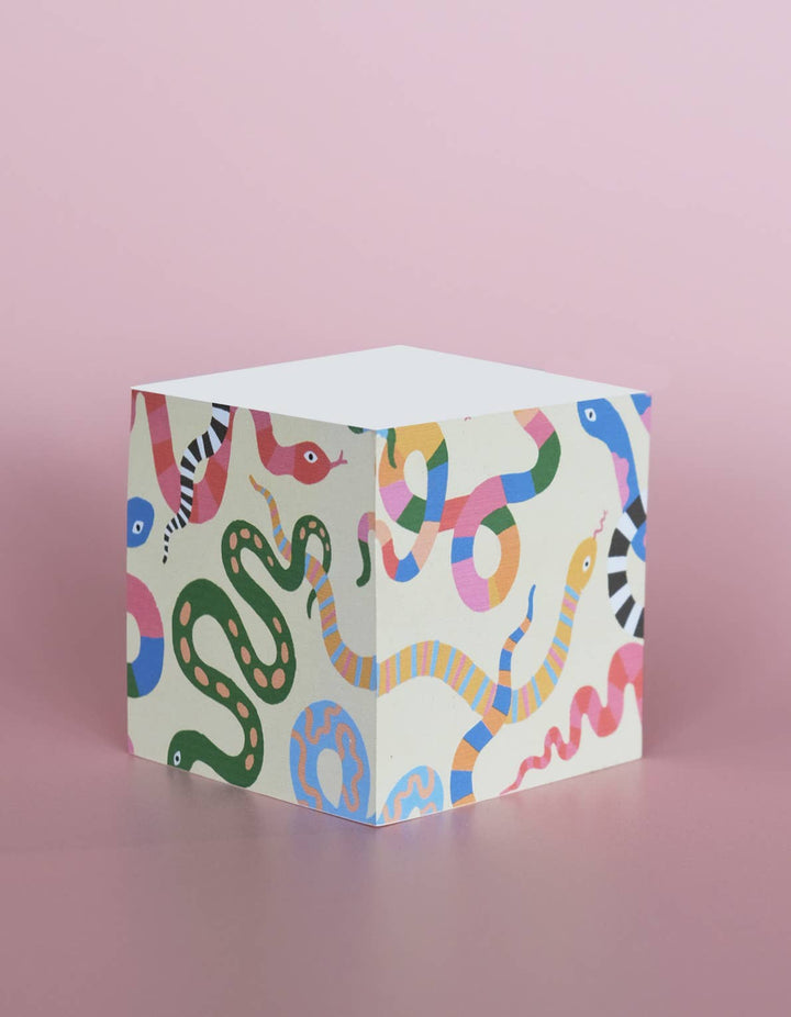 Sticky Note Cube | Colorful Snakes