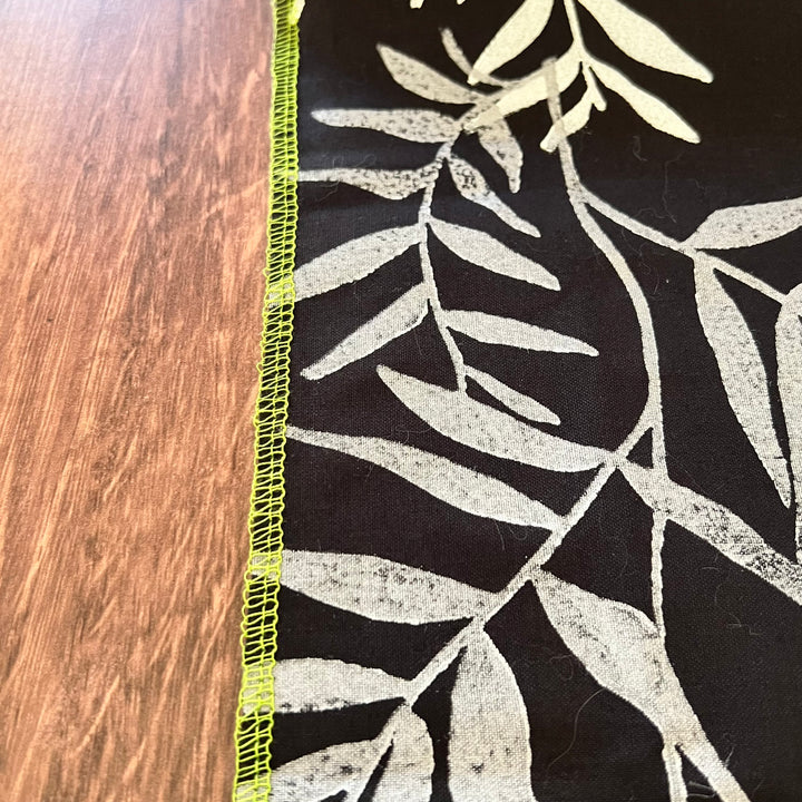 Pepper Tree Leaves Table Runner