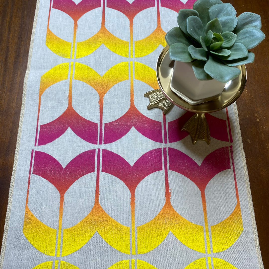 Sunrise Tulips Table Runner
