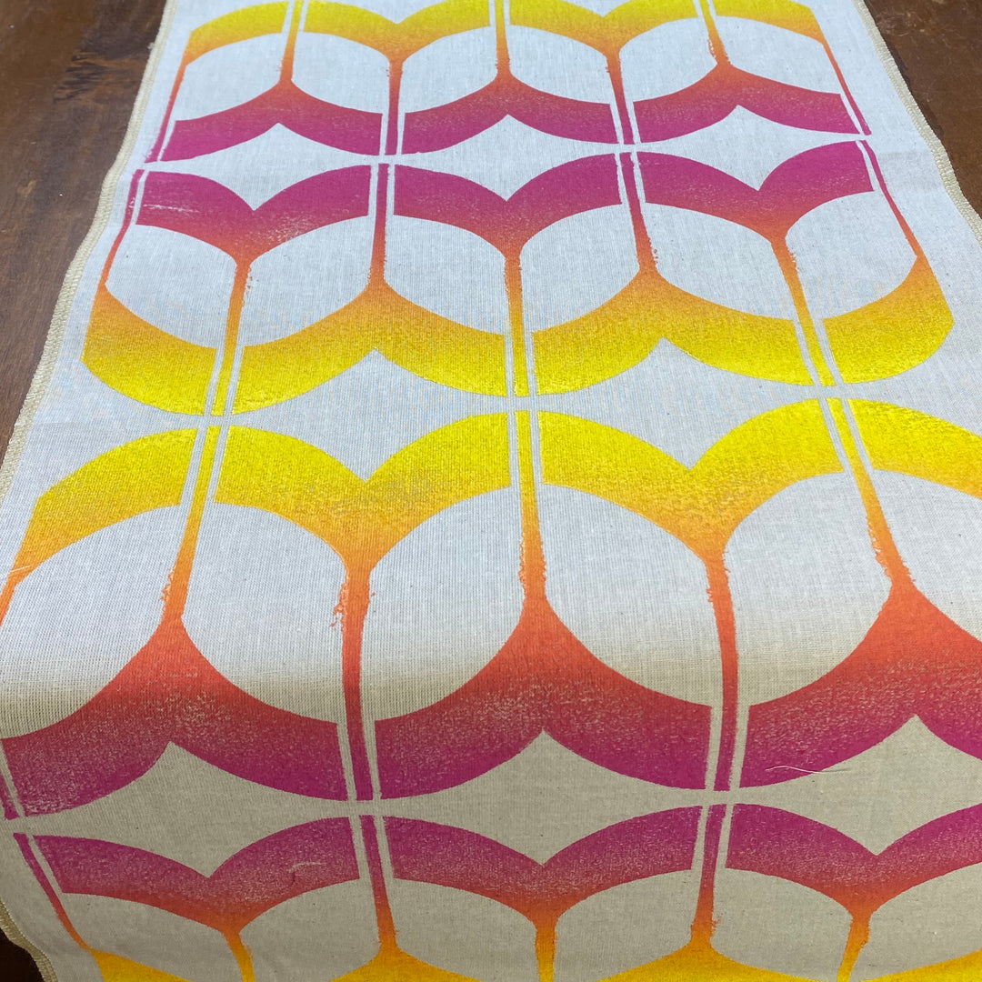 Sunrise Tulips Table Runner