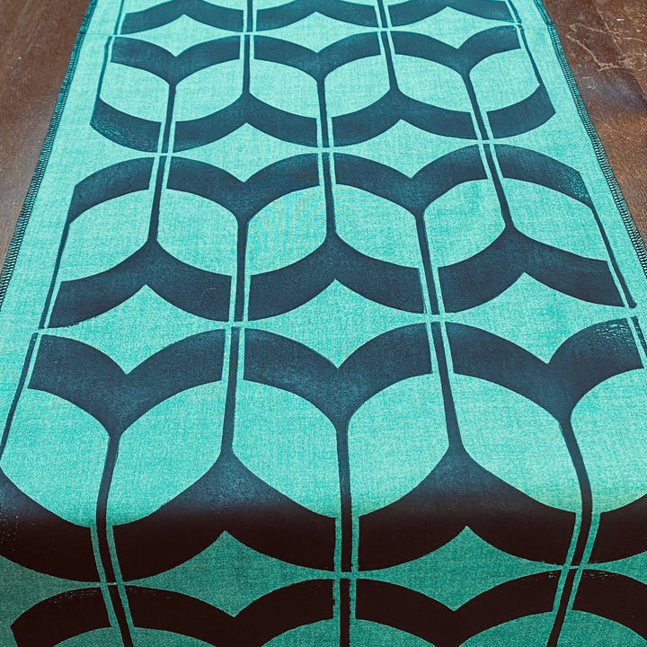 Green Tulips Table Runner