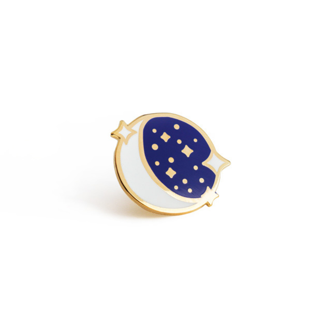 Fanli Enamel Pin "Moon"