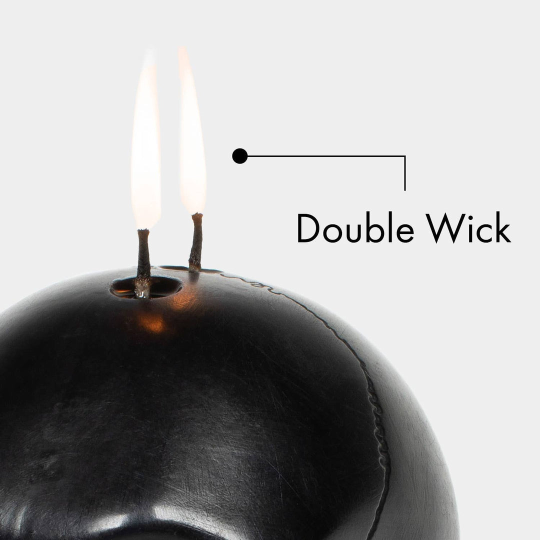 Skull Candle With Crystal Eyeballs Black