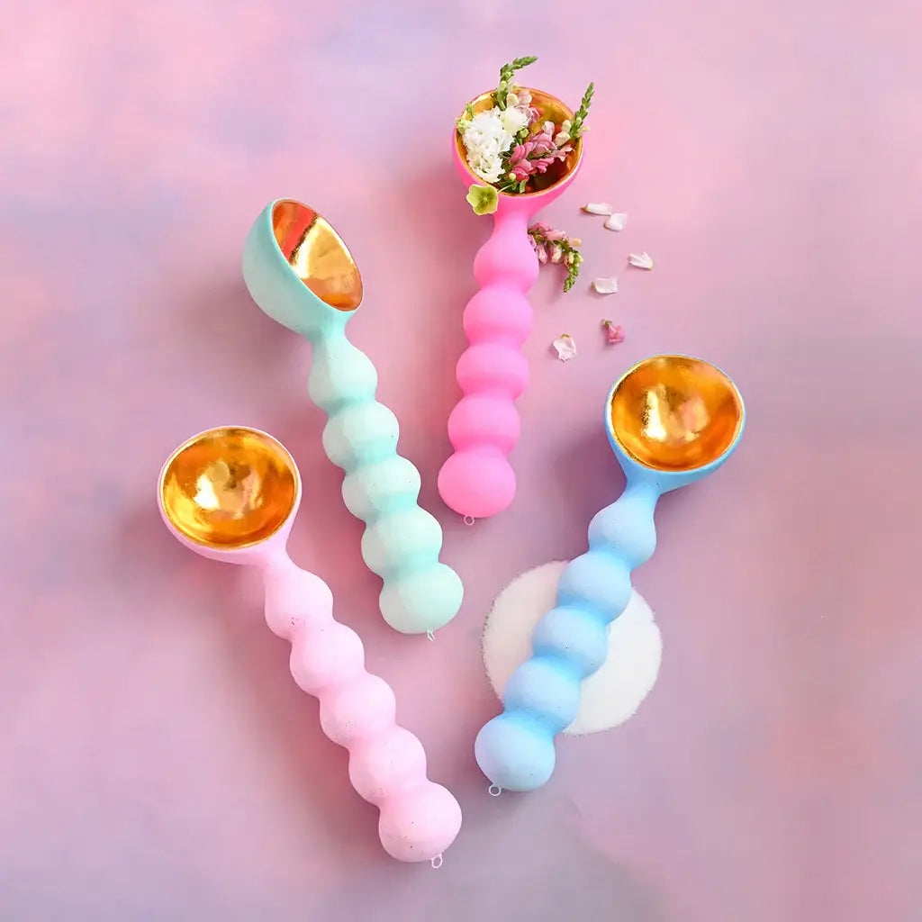 Glitterville Ice Cream Scoop Display
